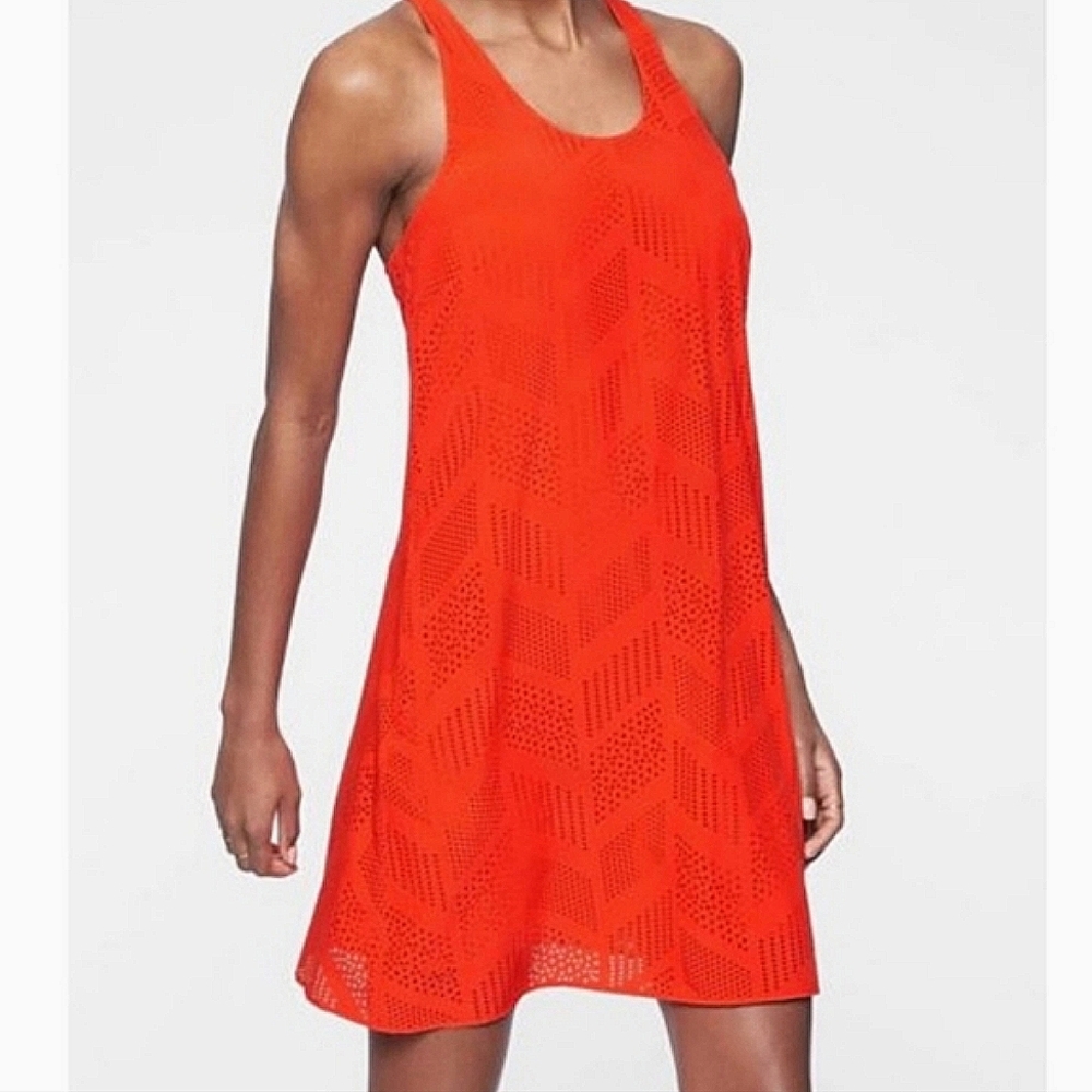 ATHLETA BROOKFEILD LASER CUT DRESS